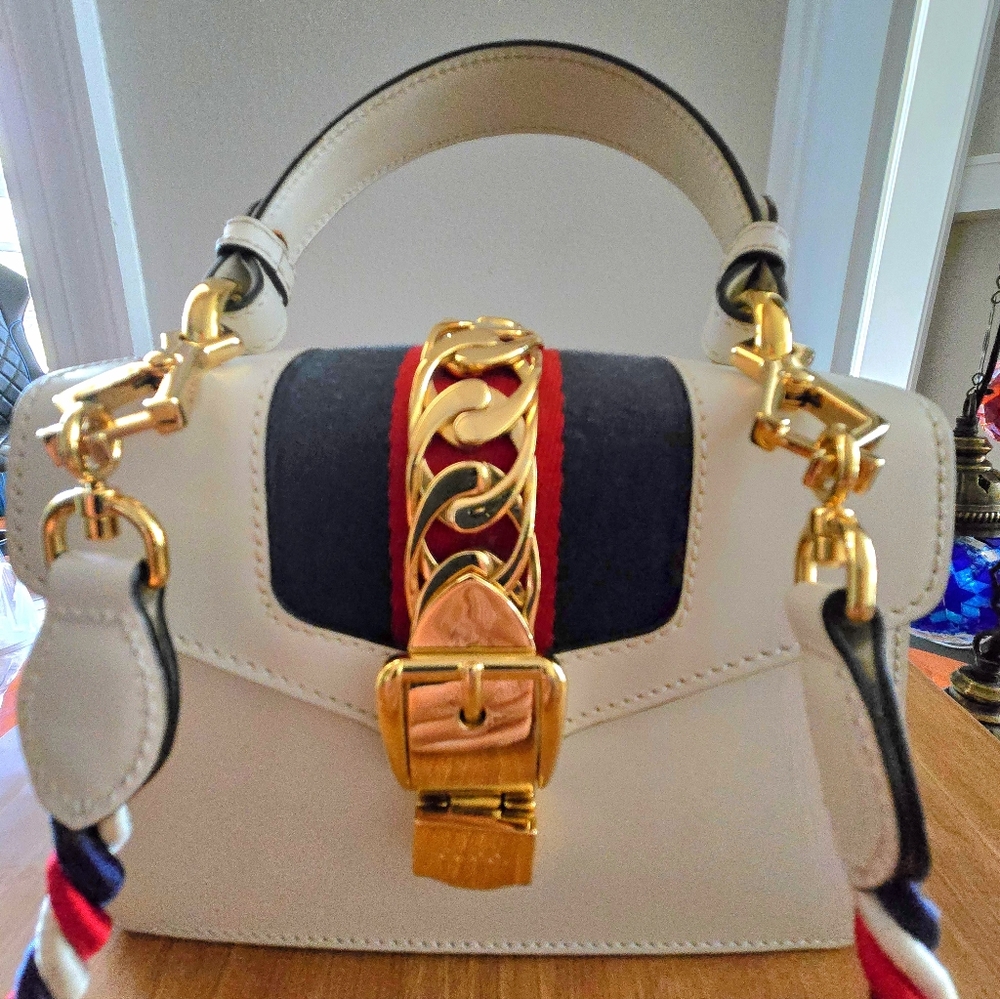 Gucci sylvie